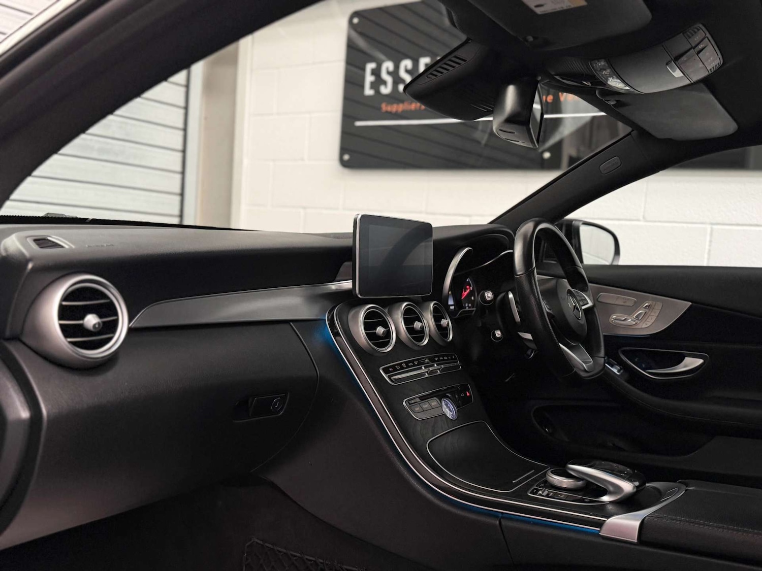 Used Mercedes-Benz C-Class 2017 for sale - 76068115: Photo 17