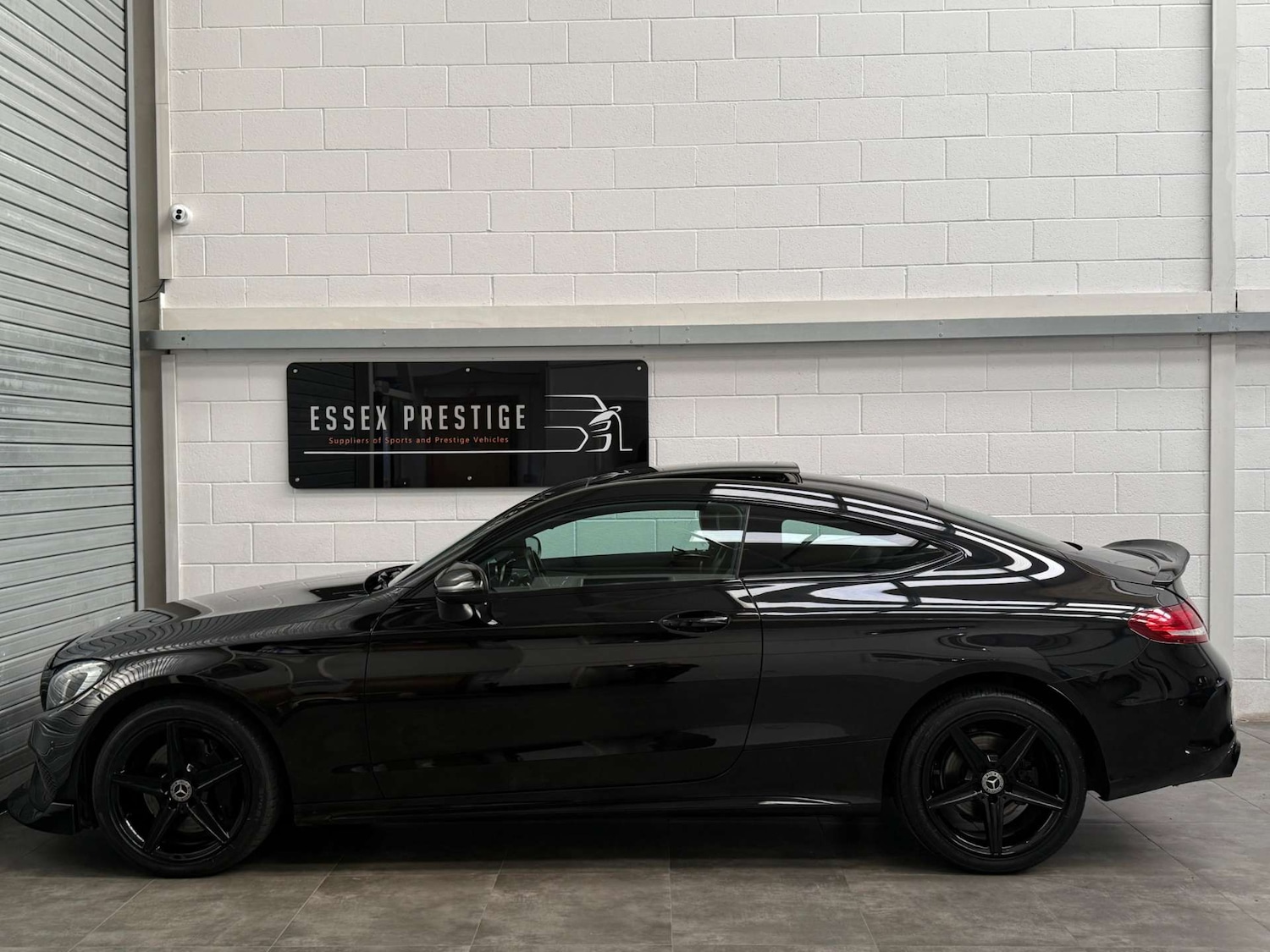 Used Mercedes-Benz C-Class 2017 for sale - 76068115: Photo 4