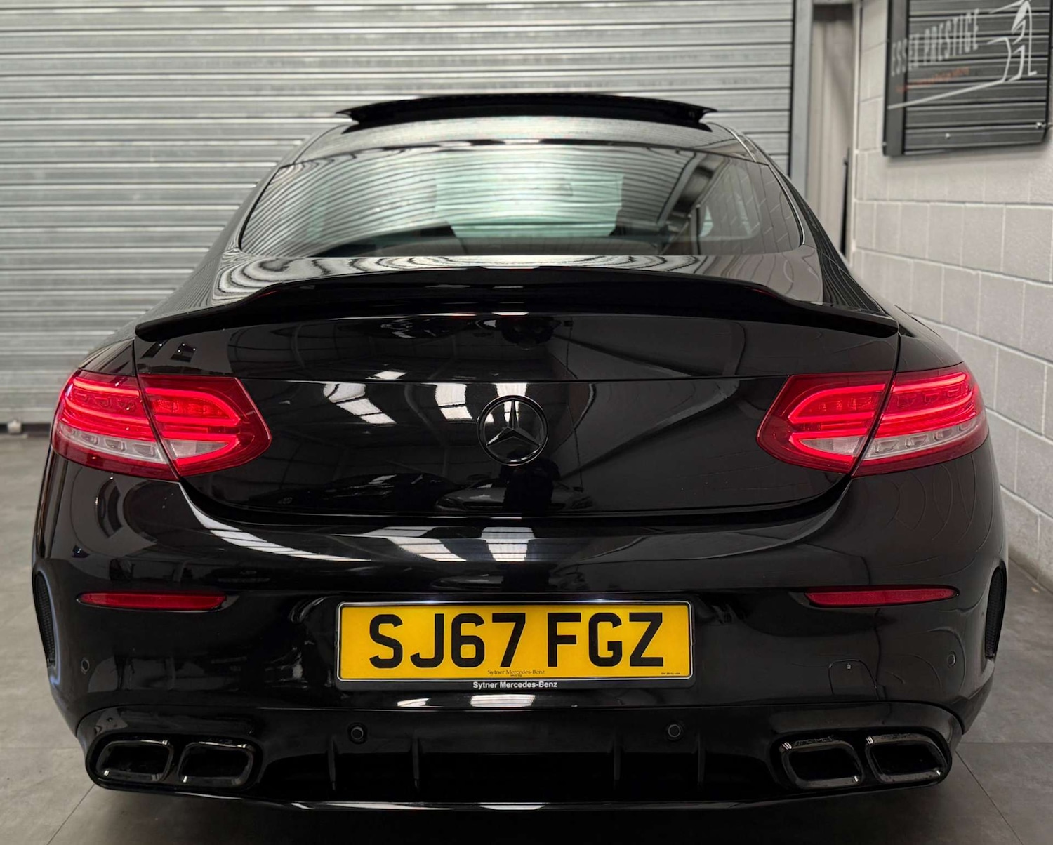 Used Mercedes-Benz C-Class 2017 for sale - 76068115: Photo 7