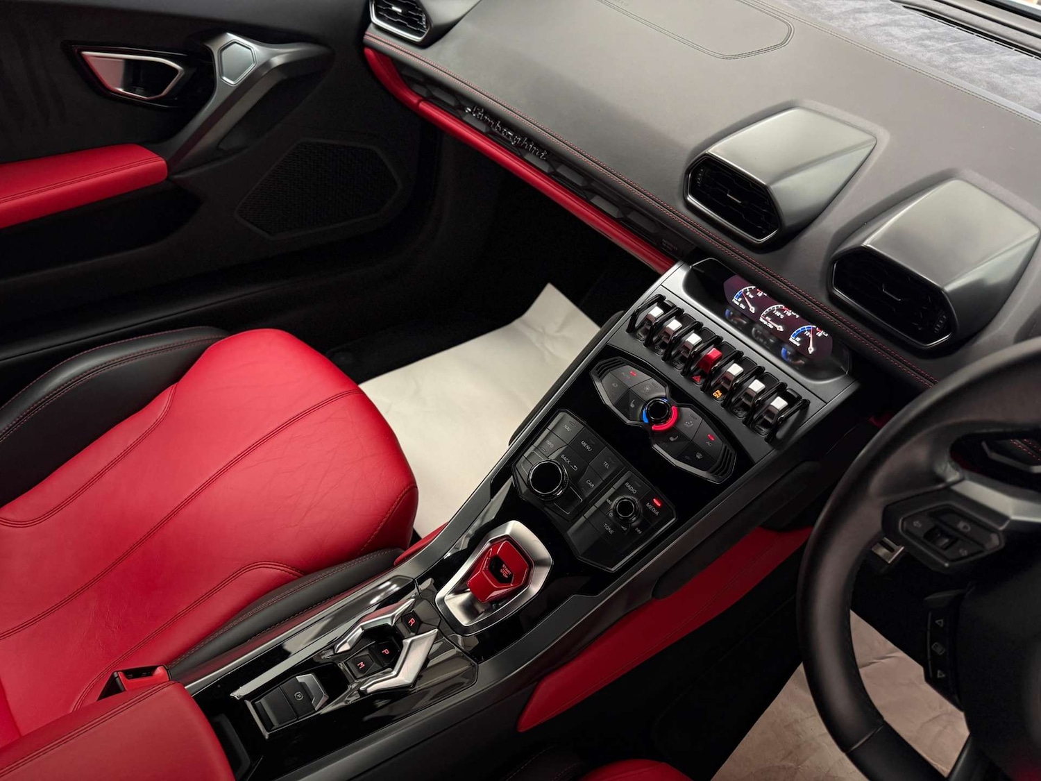 Used Lamborghini Huracan 2015 for sale - 76601333: Photo 18