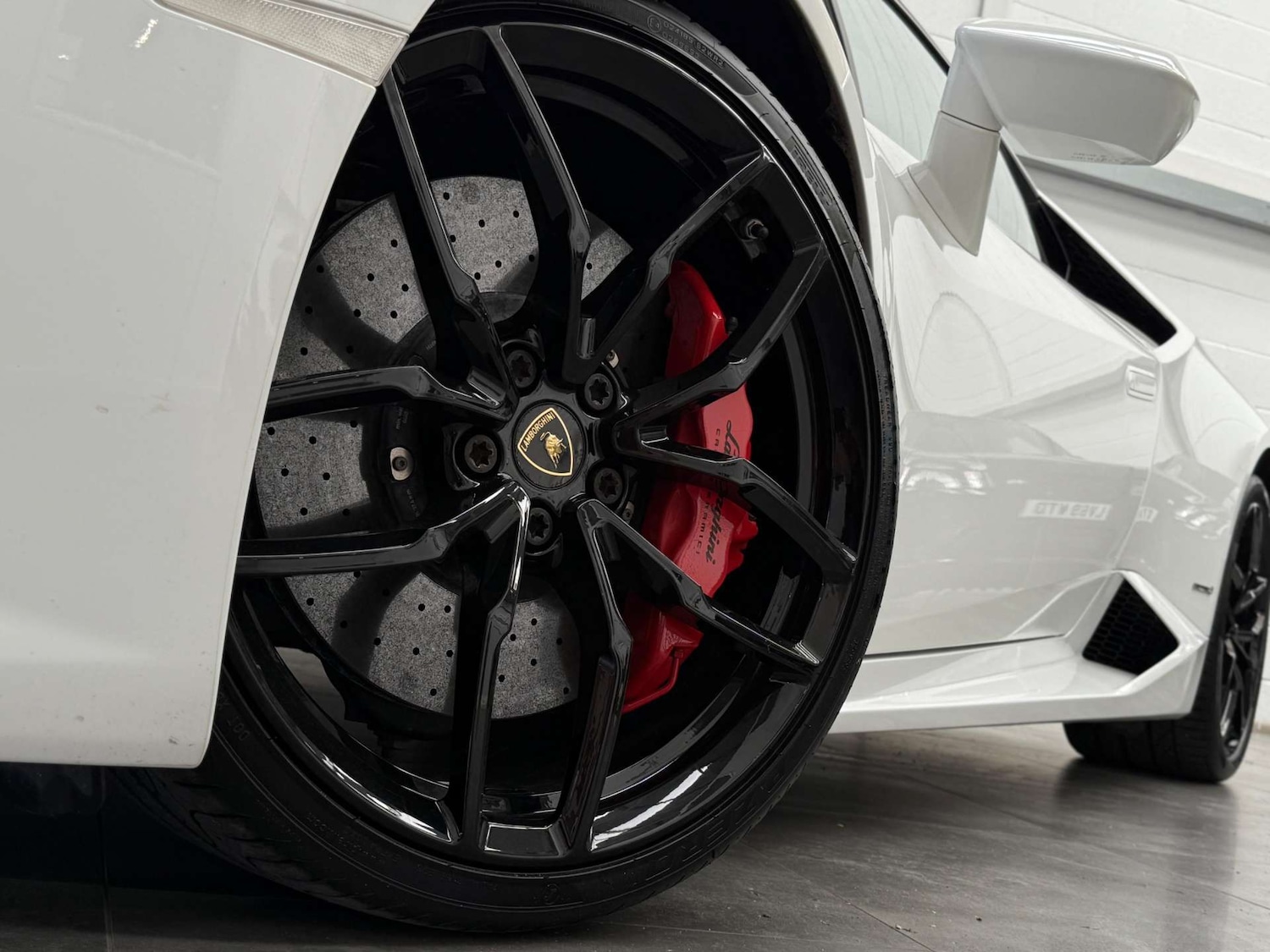 Used Lamborghini Huracan 2015 for sale - 76601333: Photo 25