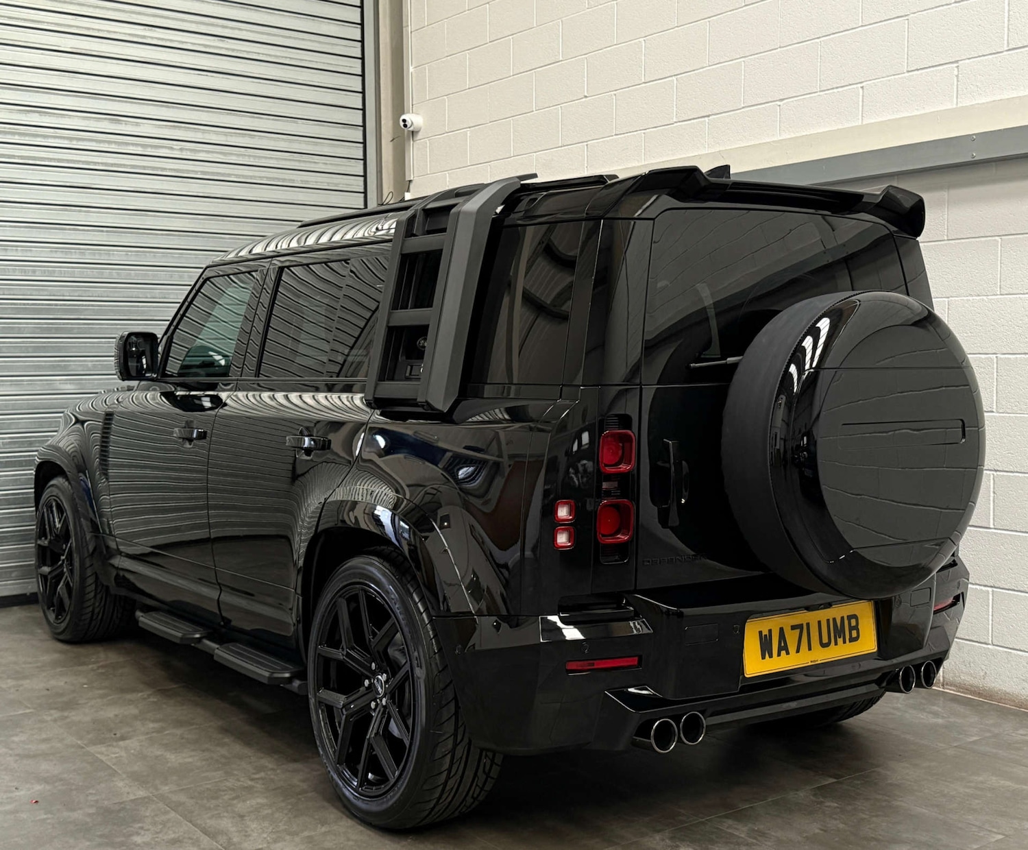 Used Land Rover Defender 2021 for sale - 76107552: Photo 8