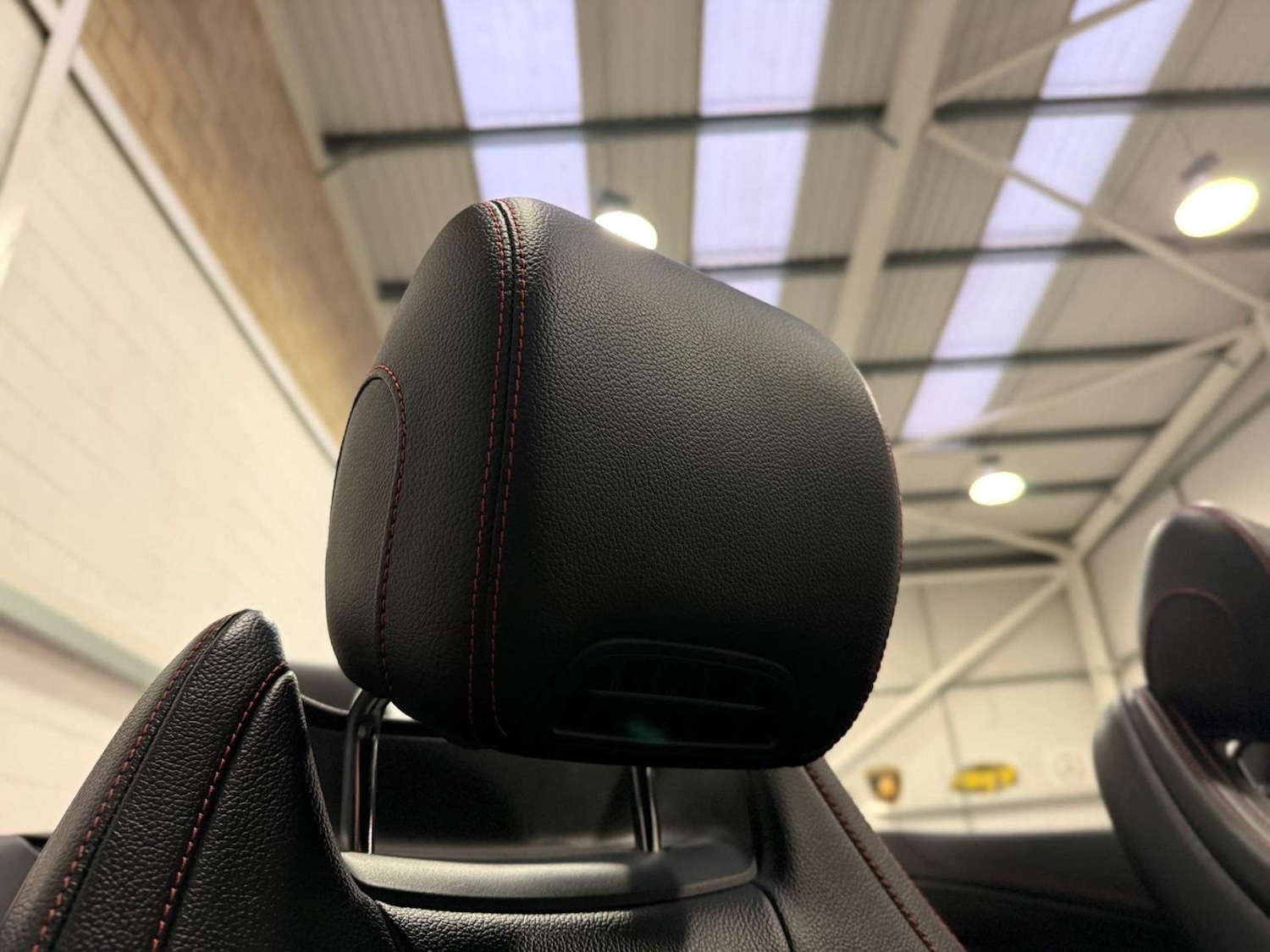 Used Mercedes-Benz C Class 2019 for sale - 77022298: Photo 32