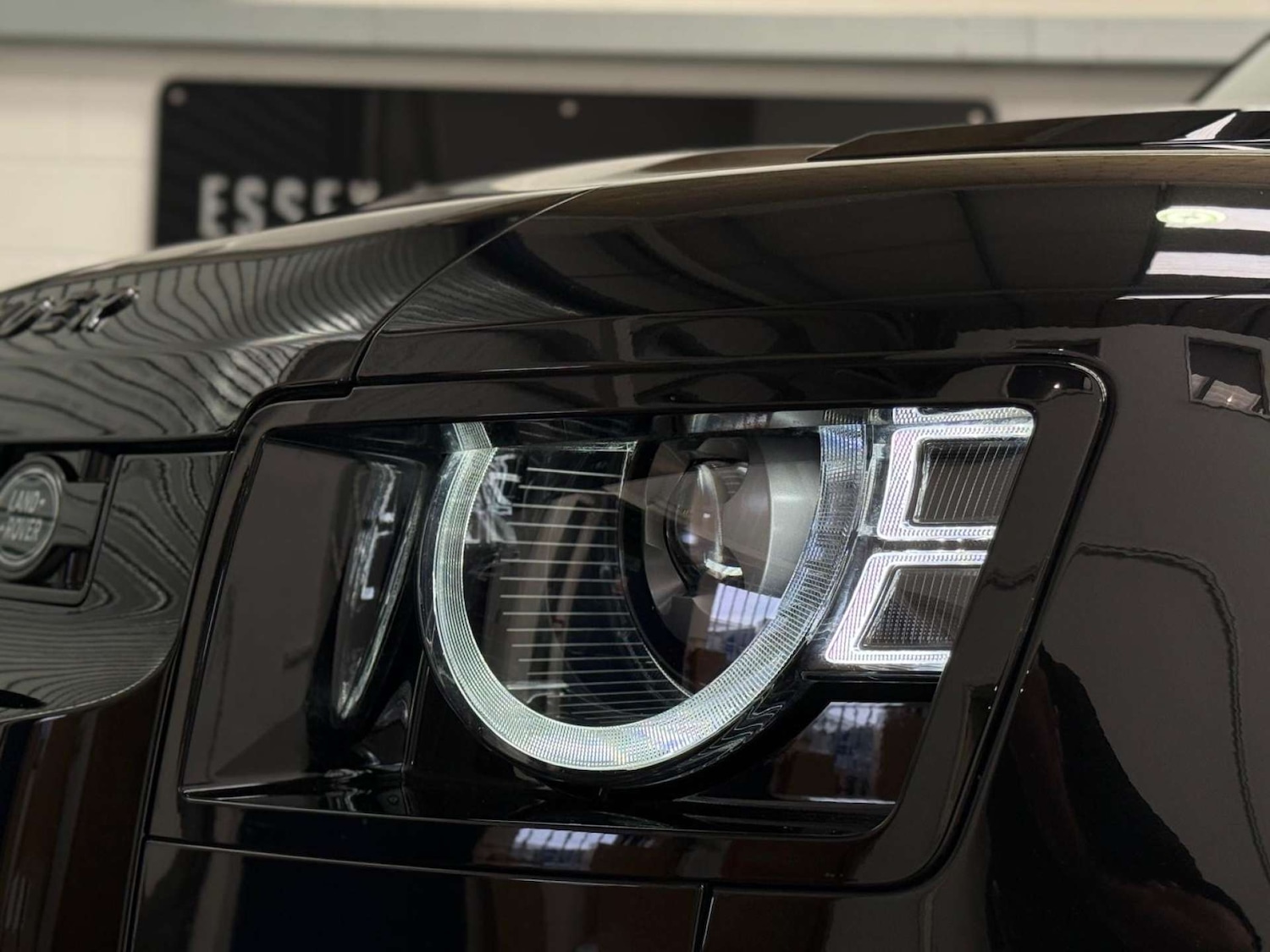 Used Land Rover Defender 2020 for sale - 76478957: Photo 13