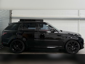 Used Land Rover Range Rover Sport 2018 for sale - 78749807: Photo