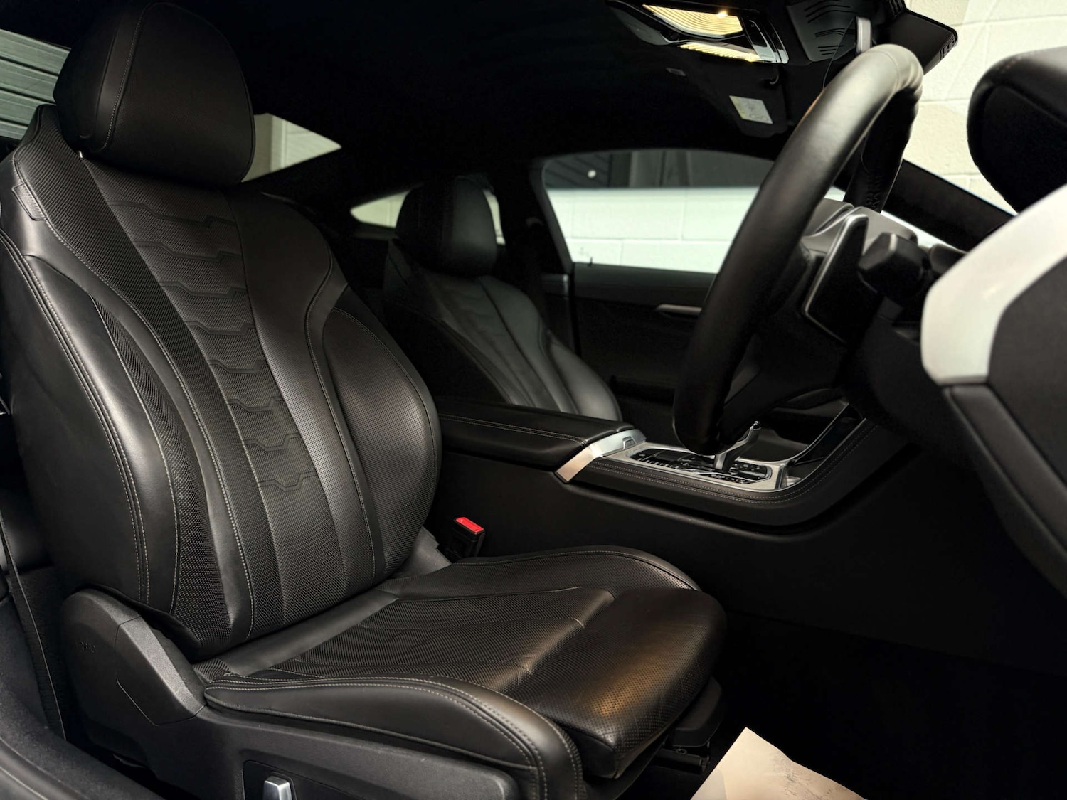 Used BMW 8 Series 2019 for sale - 76277776: Photo 17