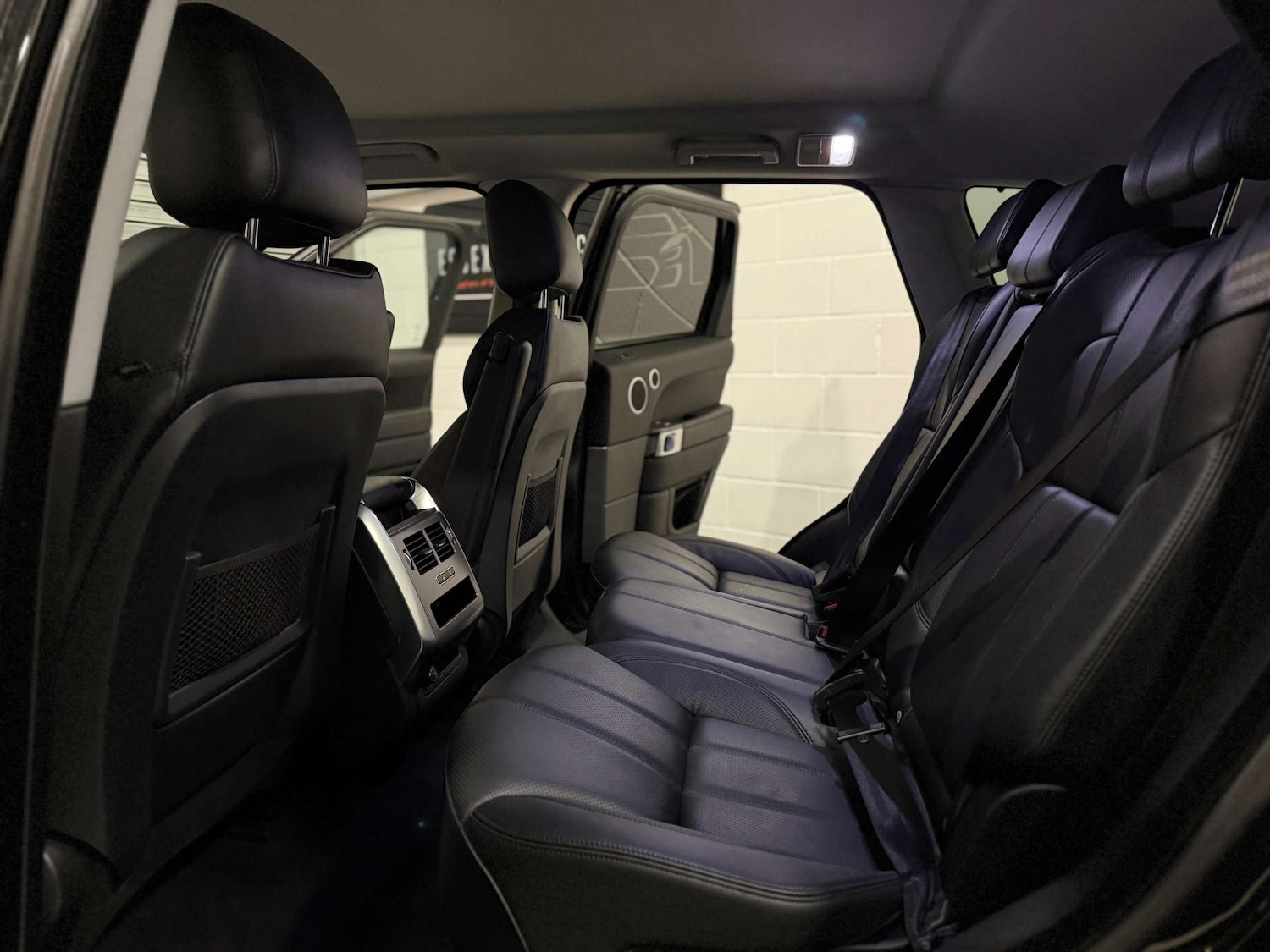 Used Land Rover Range Rover Sport 2017 for sale - 76536935: Photo 16