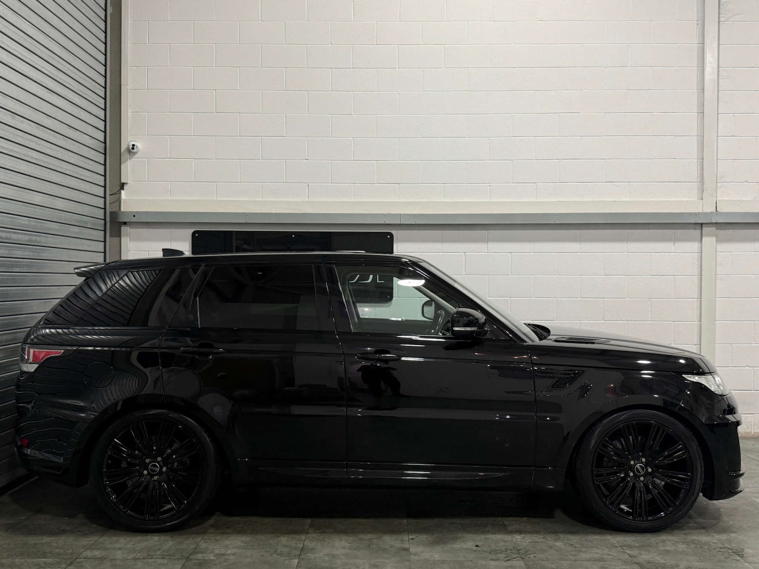 Used Land Rover Range Rover Sport 2017 for sale - 76536935: Photo 5