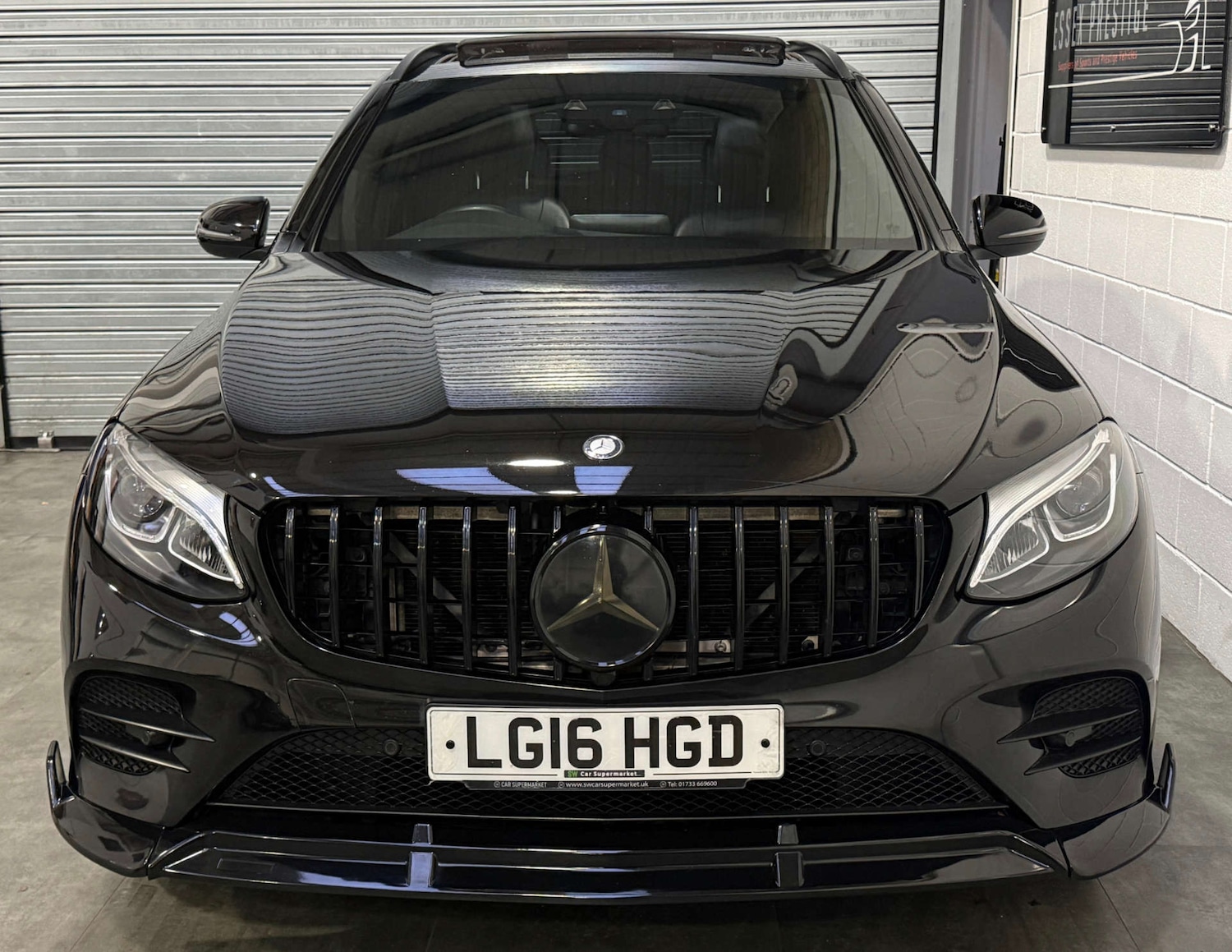 Used Mercedes-Benz GLC 2016 for sale - 77355542: Photo 2