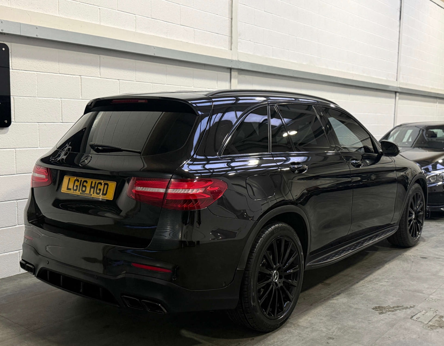 Used Mercedes-Benz GLC 2016 for sale - 77355542: Photo 6