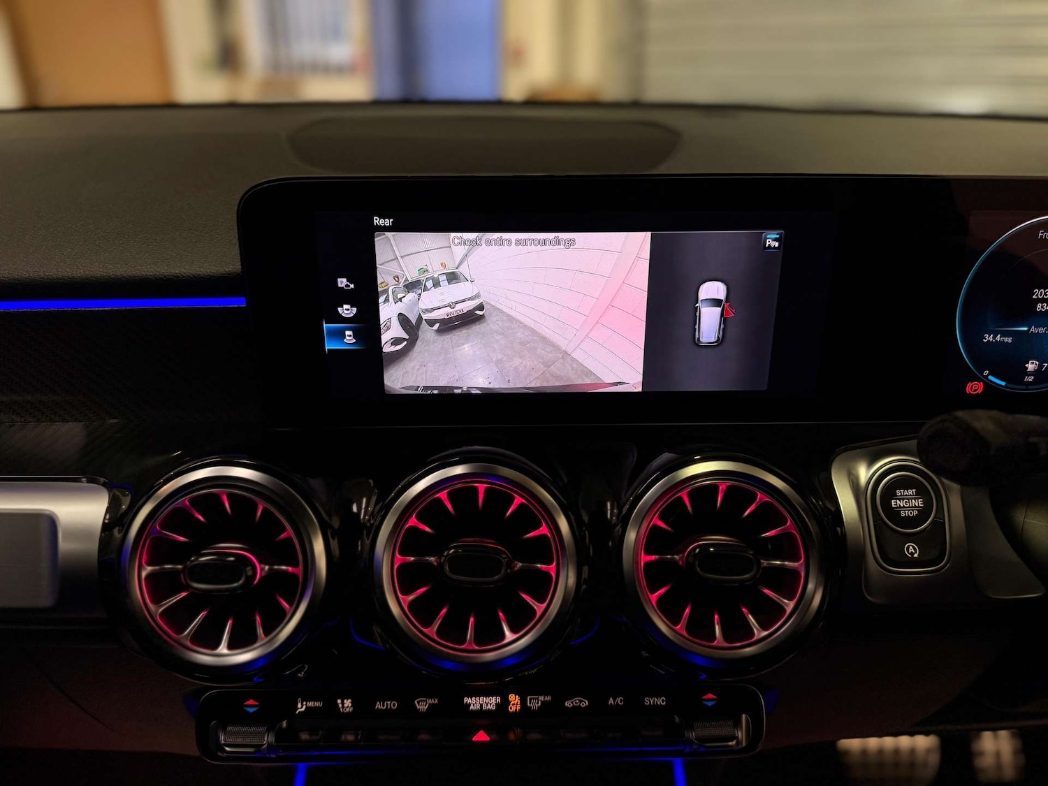 Used Mercedes-Benz GLB 2023 for sale - 77850648: Photo 20