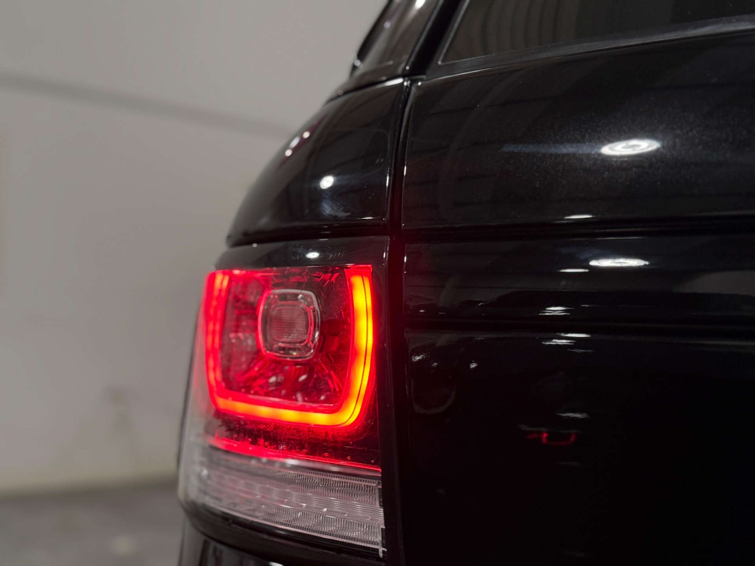 Used Land Rover Range Rover Sport 2017 for sale - 76829879: Photo 12