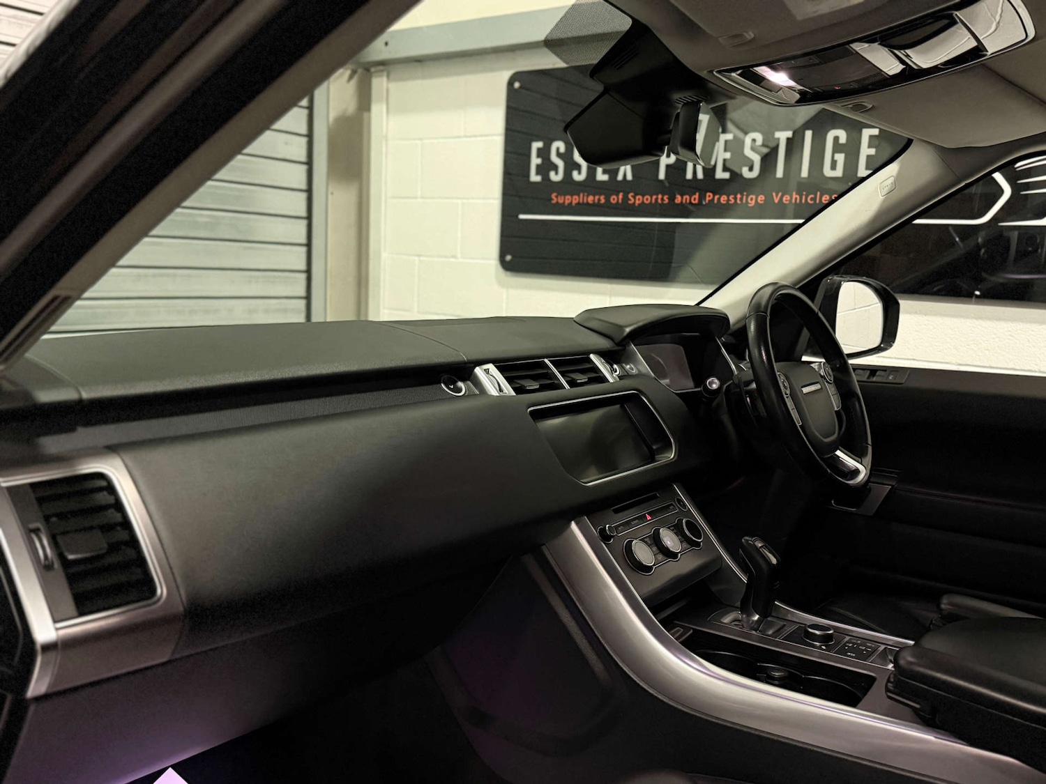 Used Land Rover Range Rover Sport 2017 for sale - 76829879: Photo 17