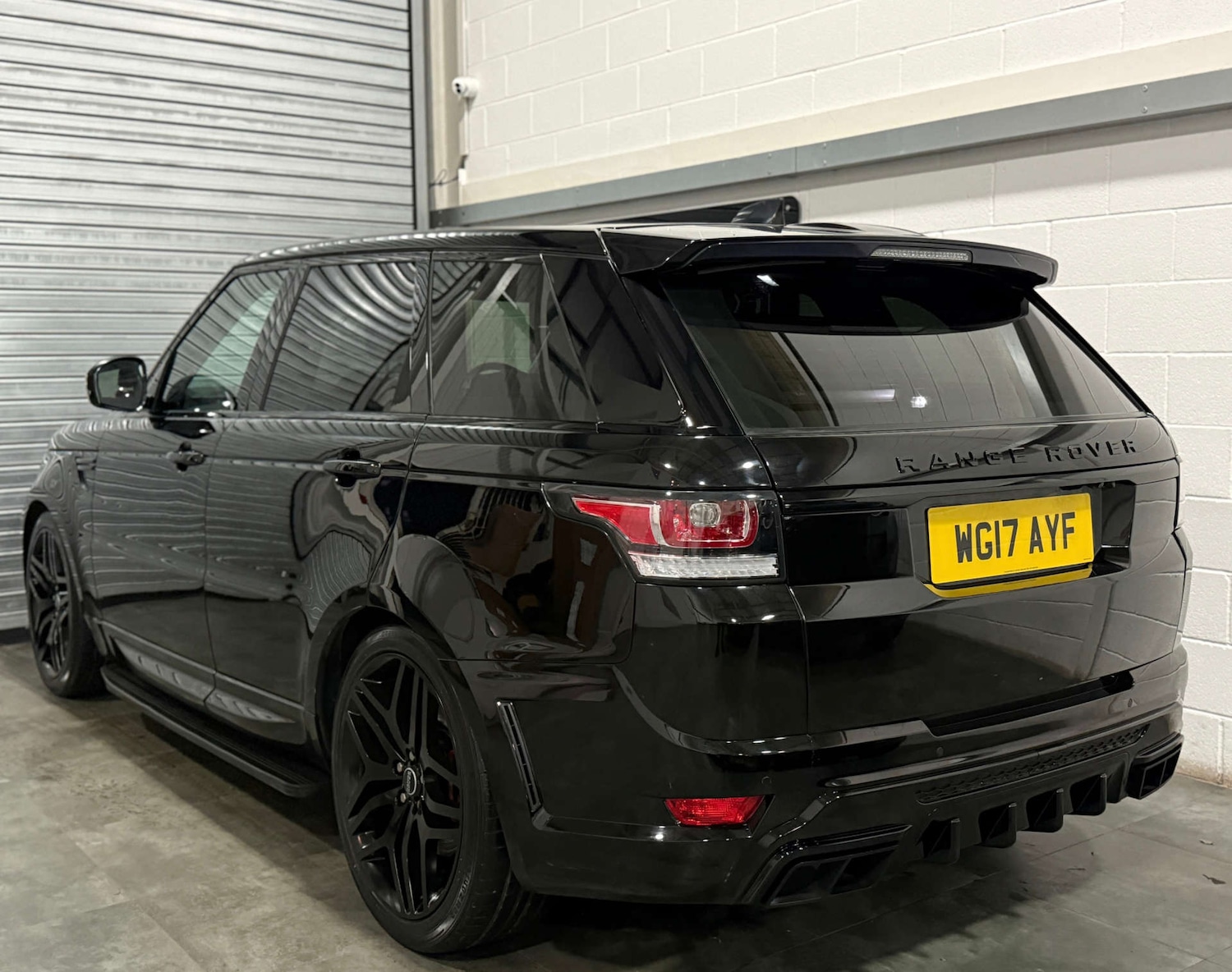 Used Land Rover Range Rover Sport 2017 for sale - 76829879: Photo 8