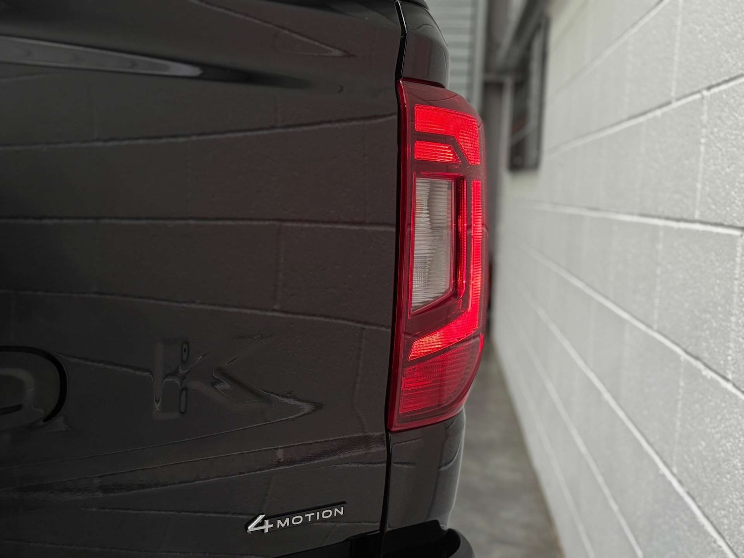 Used Volkswagen Amarok 2024 for sale - 77778184: Photo 12