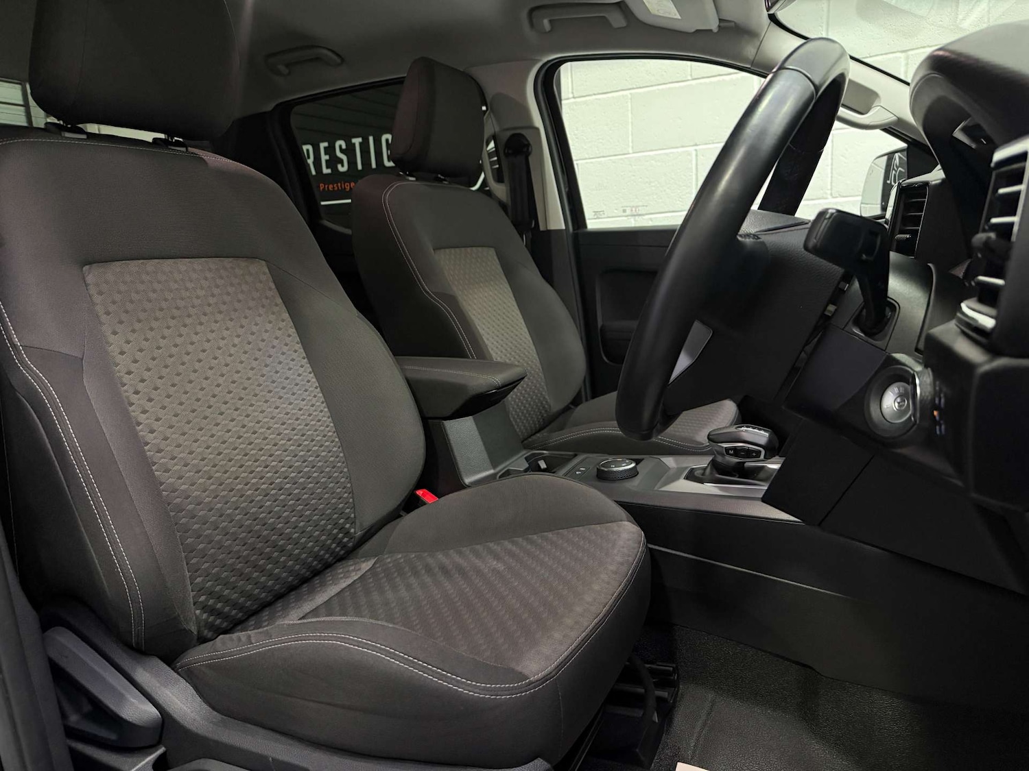 Used Volkswagen Amarok 2024 for sale - 77778184: Photo 16