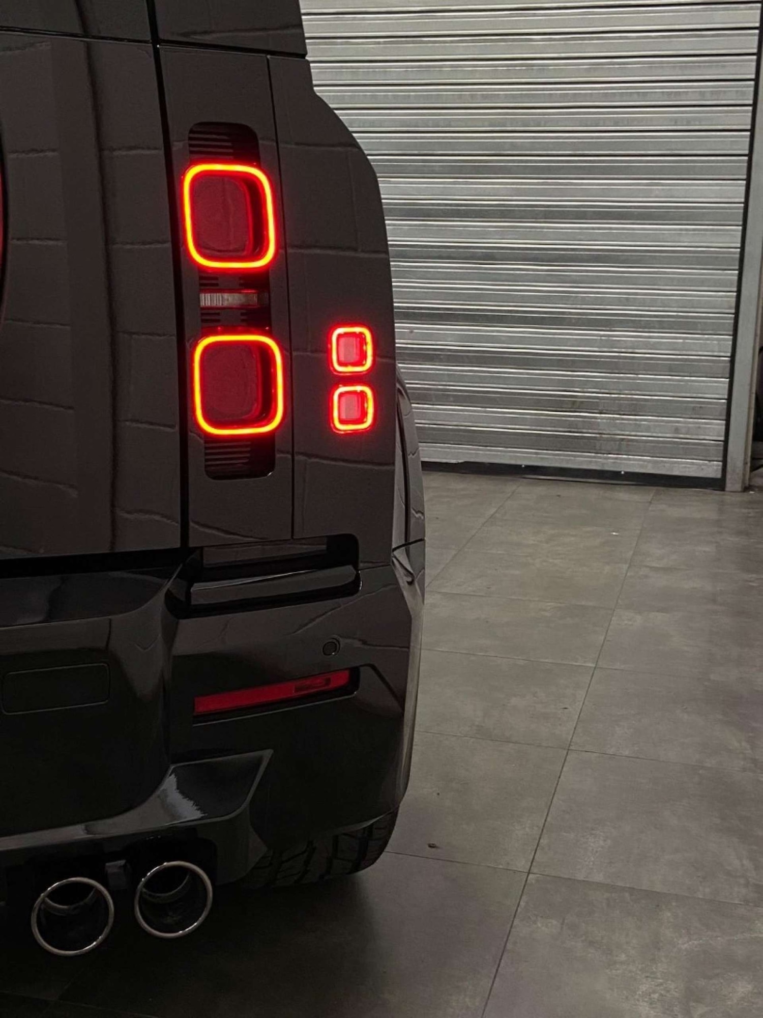 Used Land Rover Defender 2020 for sale - 77469881: Photo 10