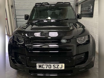 Used Land Rover Defender 2020 for sale - 77469881: Photo