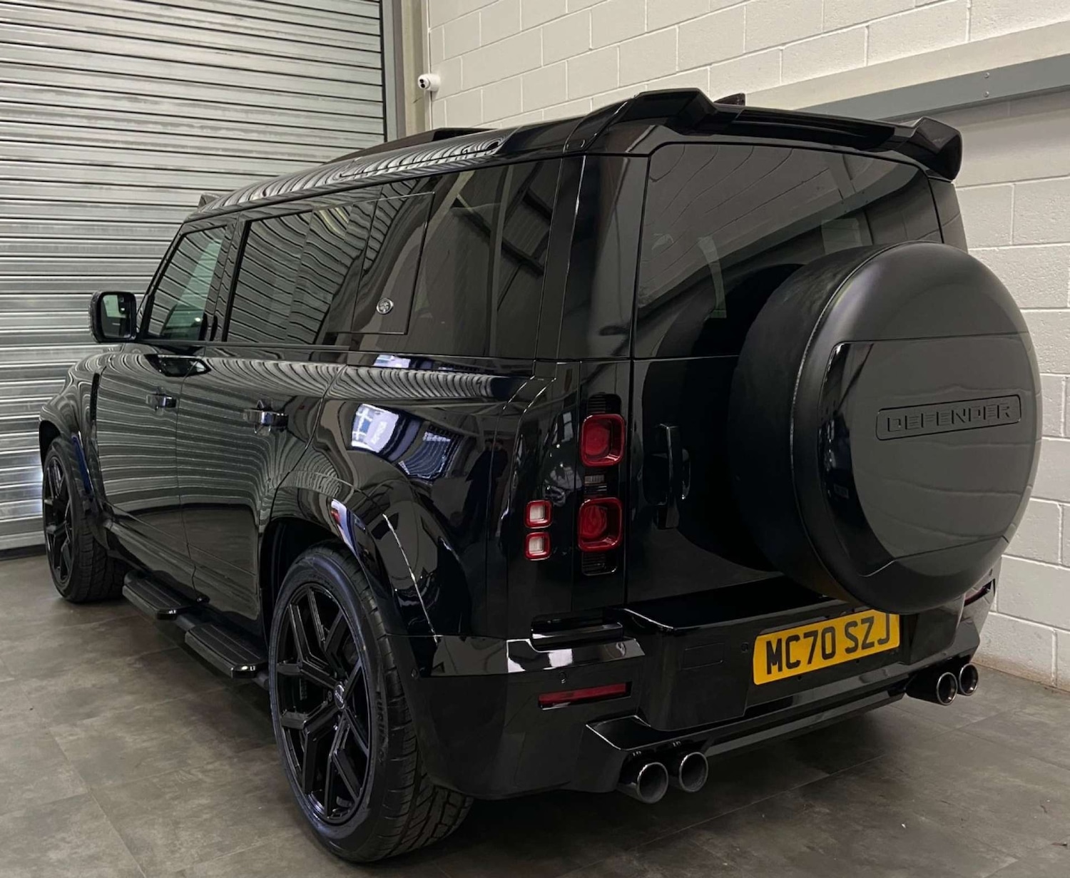 Used Land Rover Defender 2020 for sale - 77469881: Photo 6