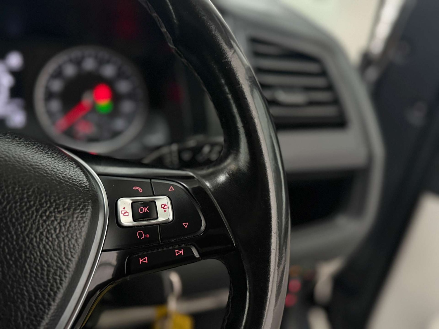 Used Volkswagen Transporter 2018 for sale - 78039566: Photo 16