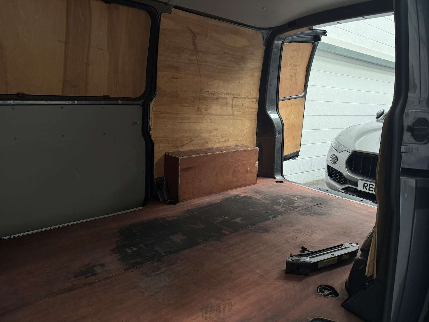 Used Volkswagen Transporter 2018 for sale - 78039566: Photo 20