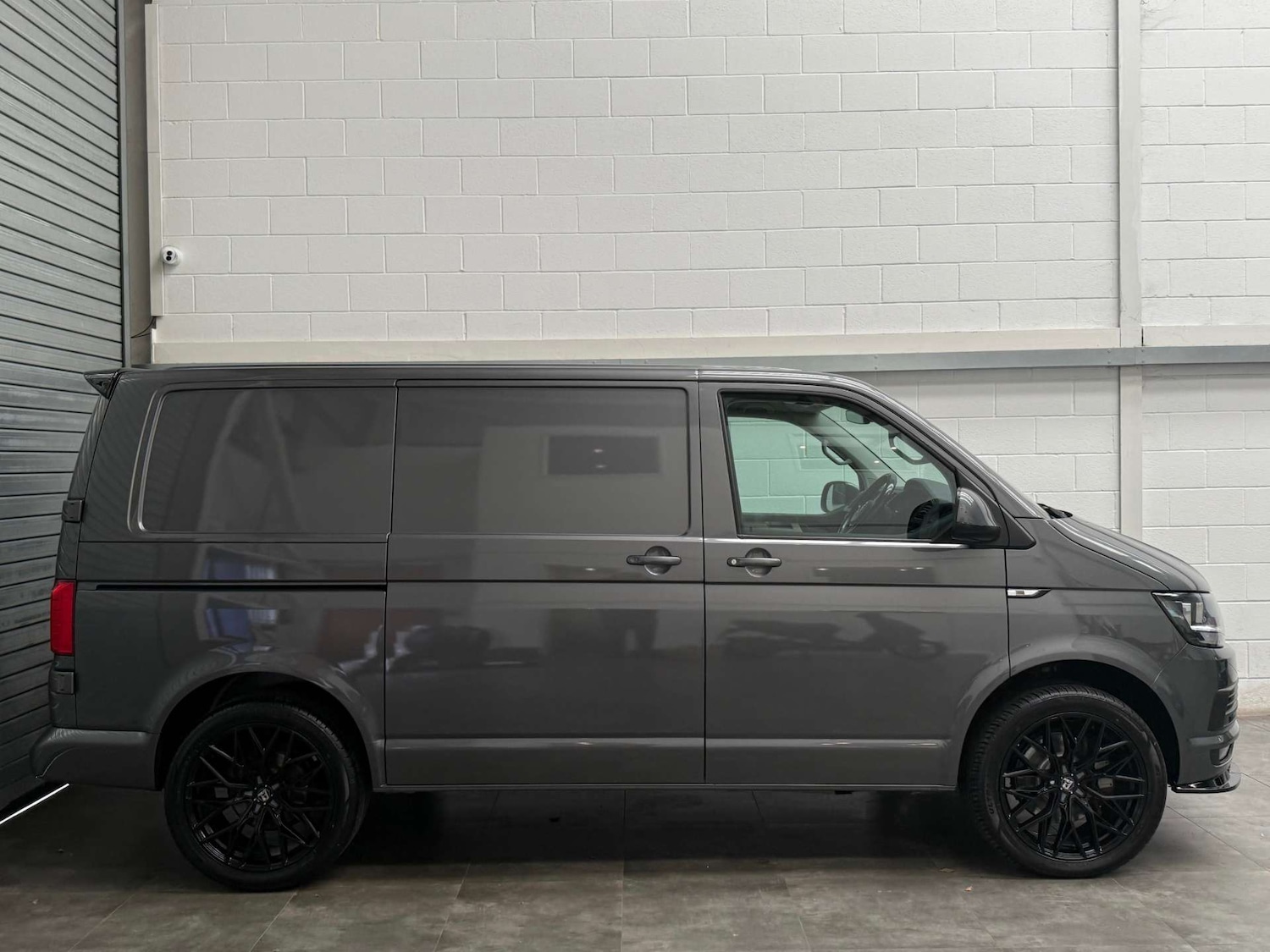 Used Volkswagen Transporter 2018 for sale - 78039566: Photo 3