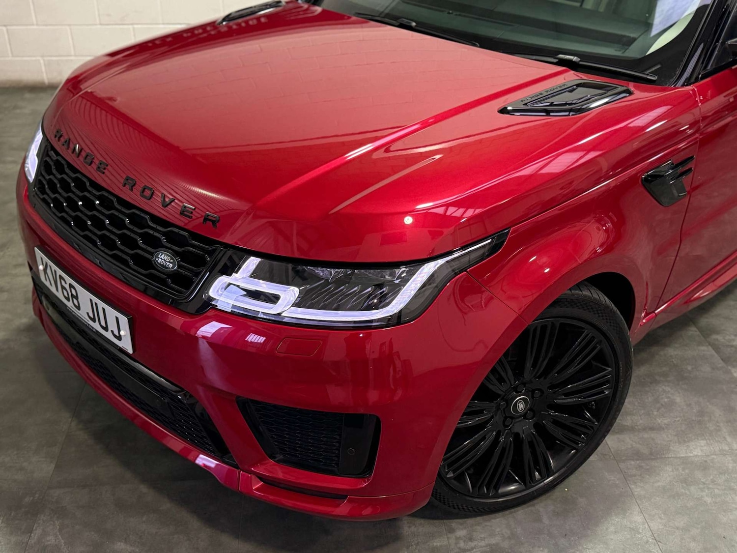Used Land Rover Range Rover Sport 2018 for sale - 76344991: Photo 11