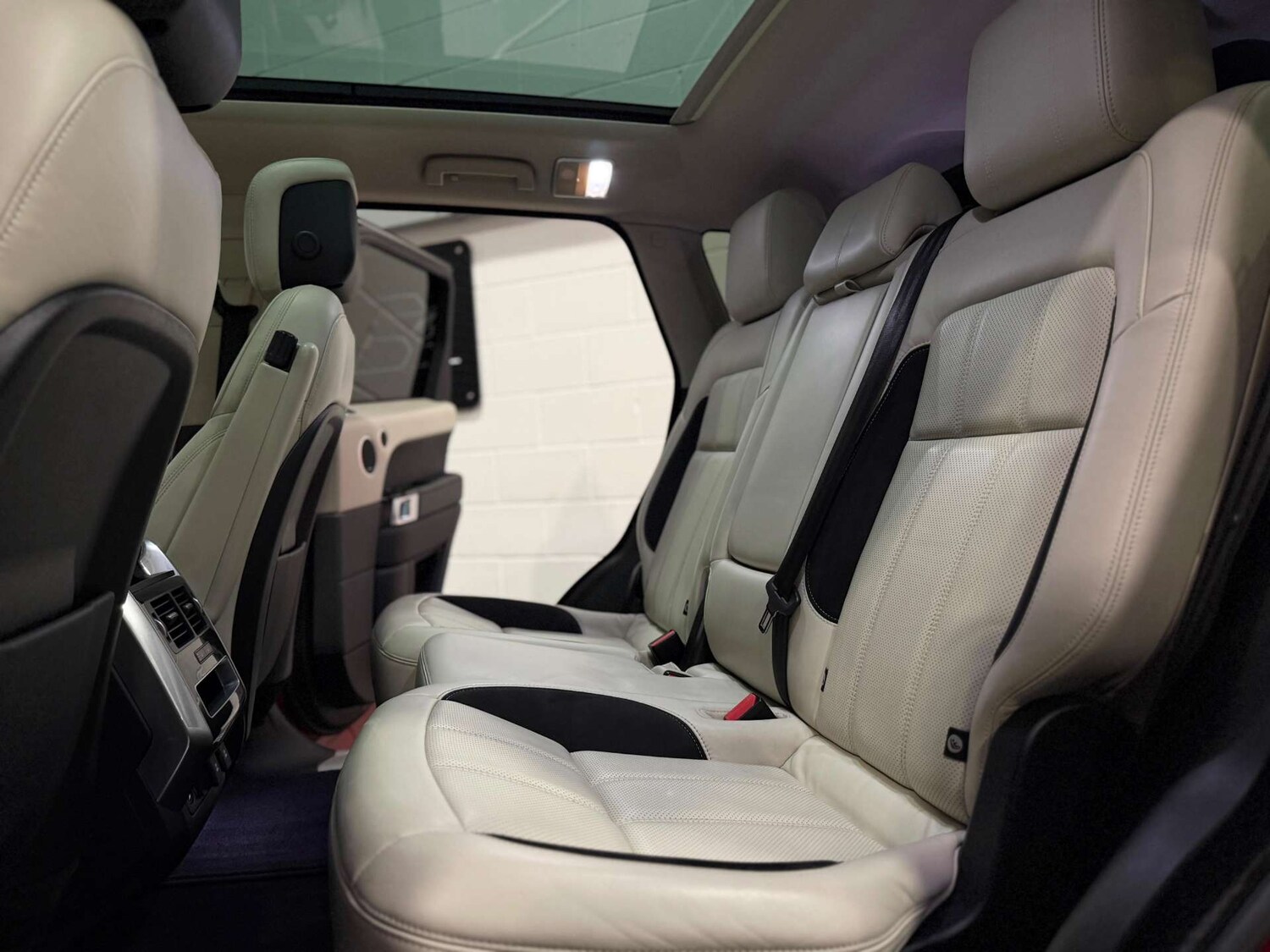 Used Land Rover Range Rover Sport 2018 for sale - 76344991: Photo 19