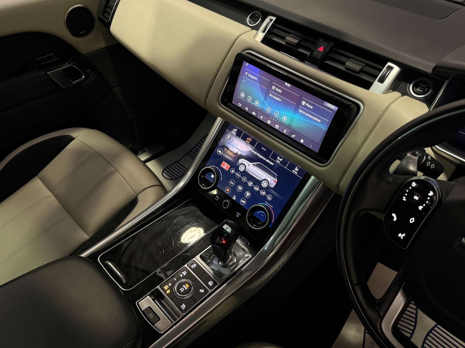 Used Land Rover Range Rover Sport 2018 for sale - 76344991: Photo 20