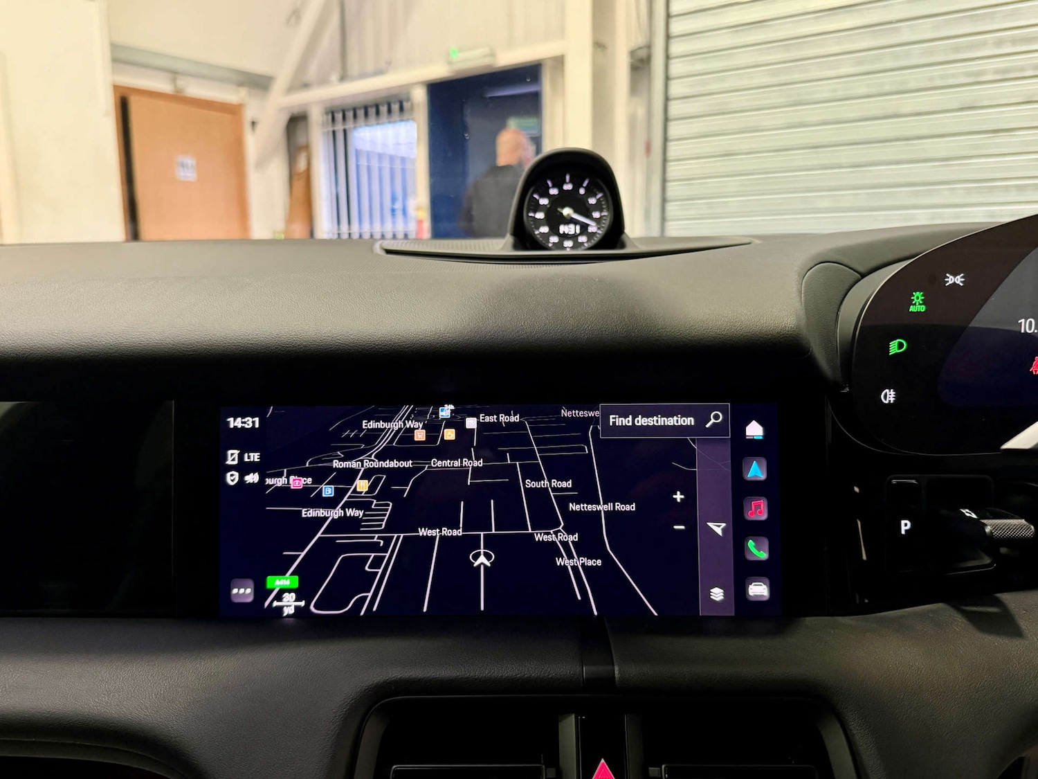 Used Porsche Taycan 2022 for sale - 76977384: Photo 30