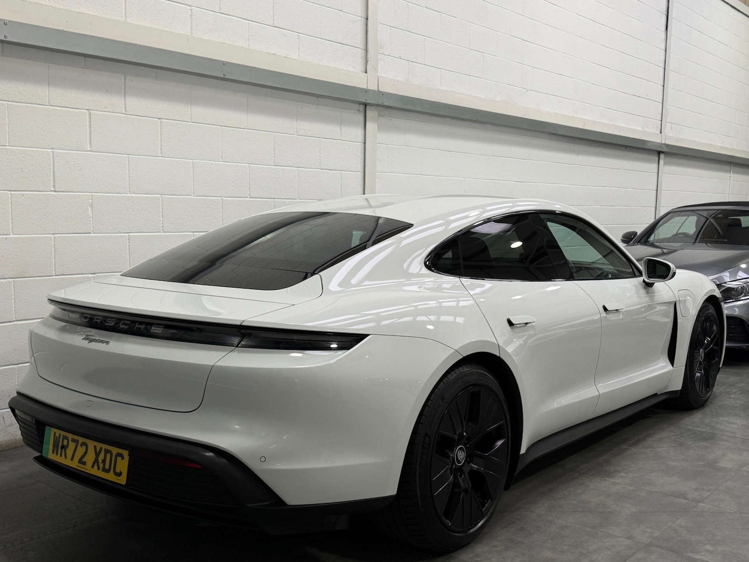 Used Porsche Taycan 2022 for sale - 76977384: Photo 8