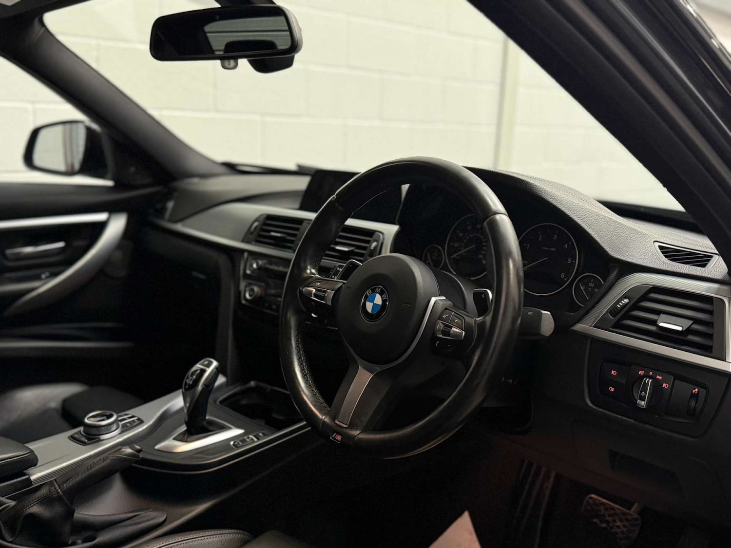 Used BMW 3 Series 2018 for sale - 77669289: Photo 14