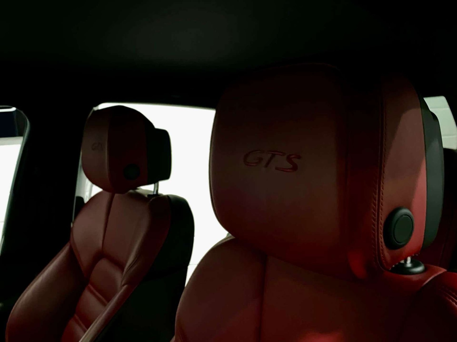 Used Porsche Macan 2017 for sale - 77406154: Photo 24