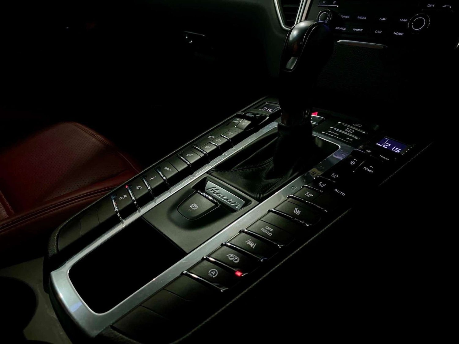 Used Porsche Macan 2017 for sale - 77406154: Photo 25