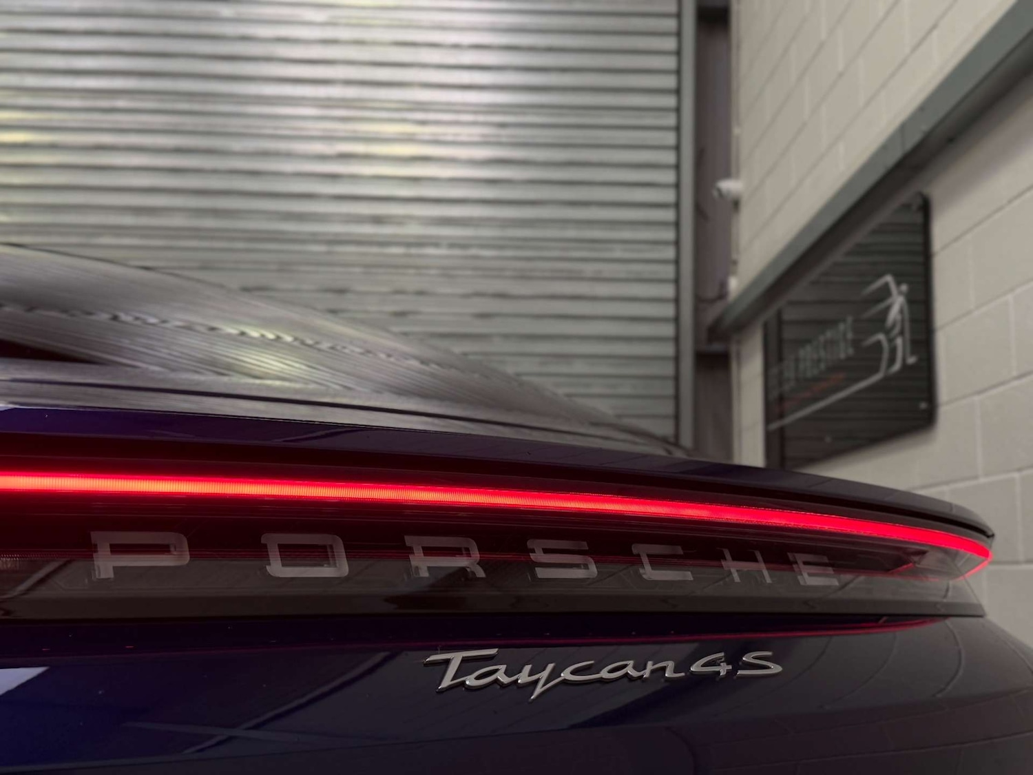 Used Porsche Taycan 2020 for sale - 76322843: Photo 12