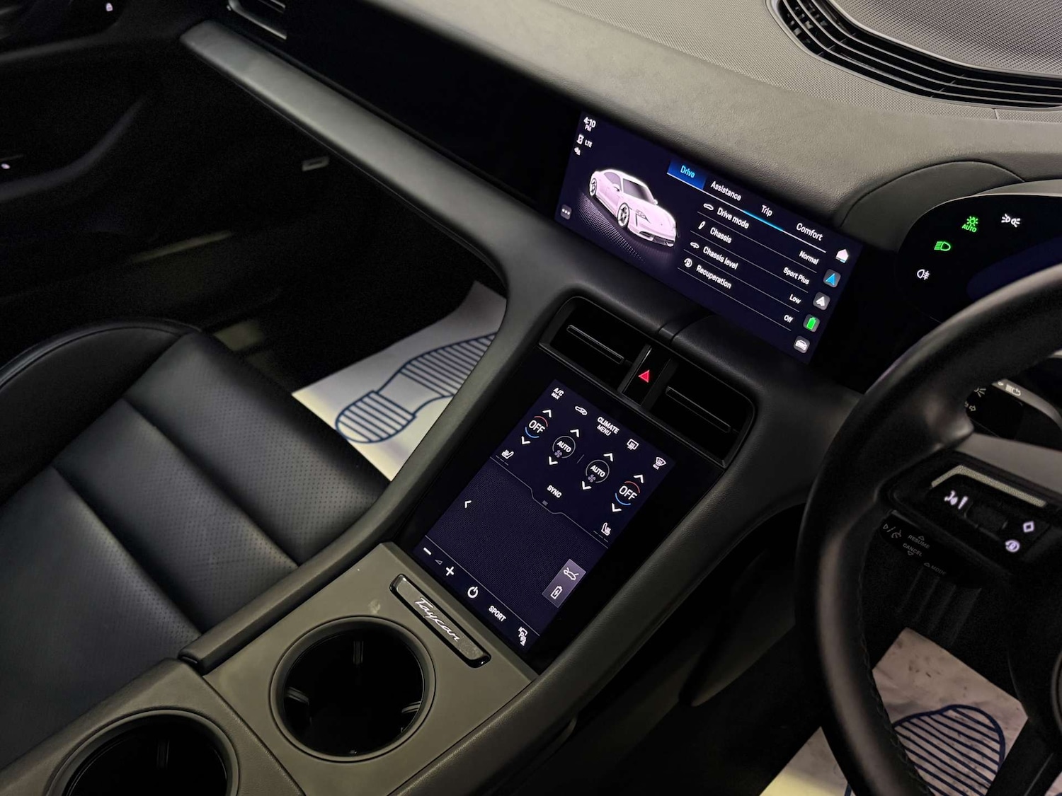 Used Porsche Taycan 2020 for sale - 76322843: Photo 20