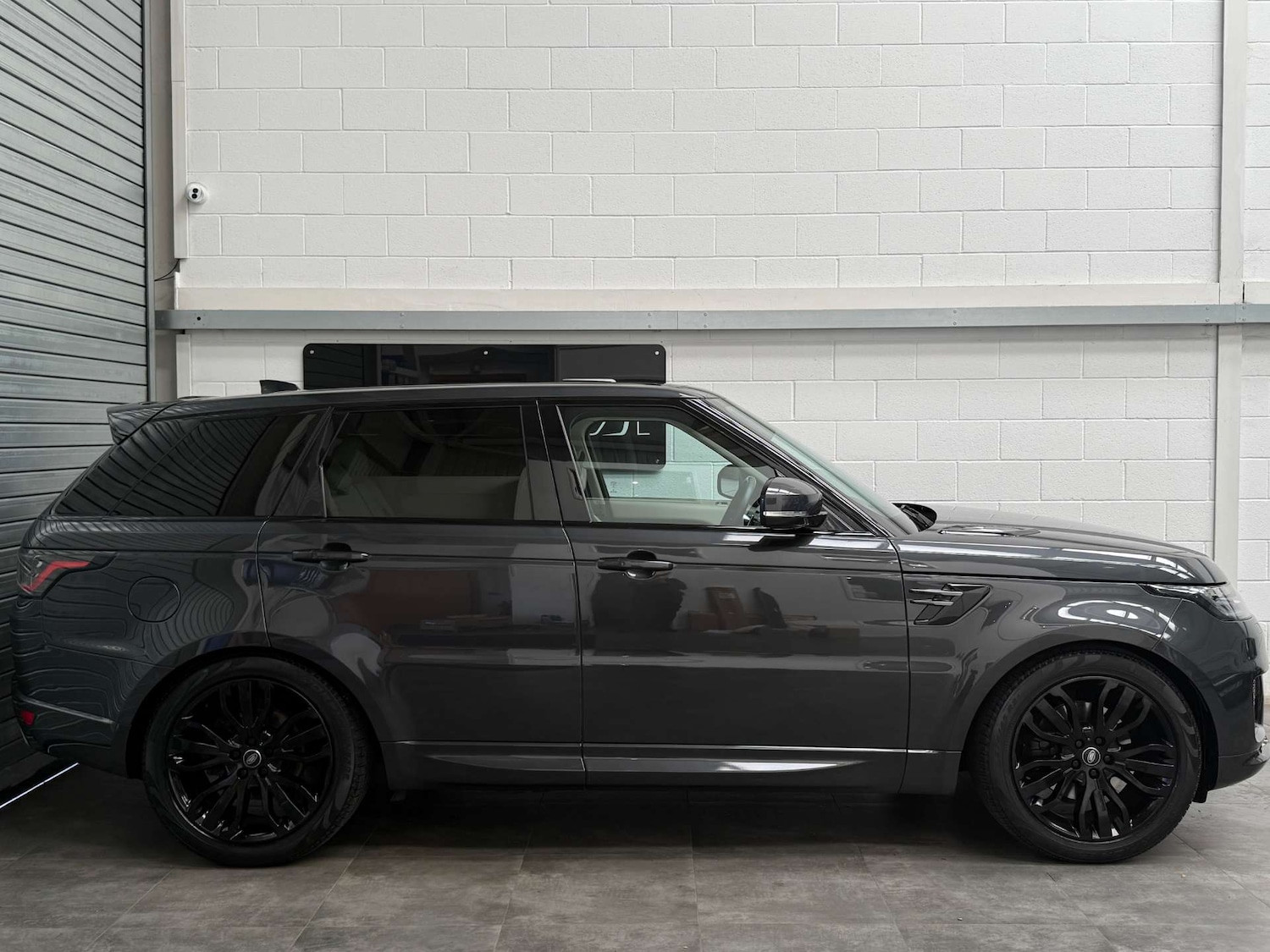 Used Land Rover Range Rover Sport 2018 for sale - 76345009: Photo 4