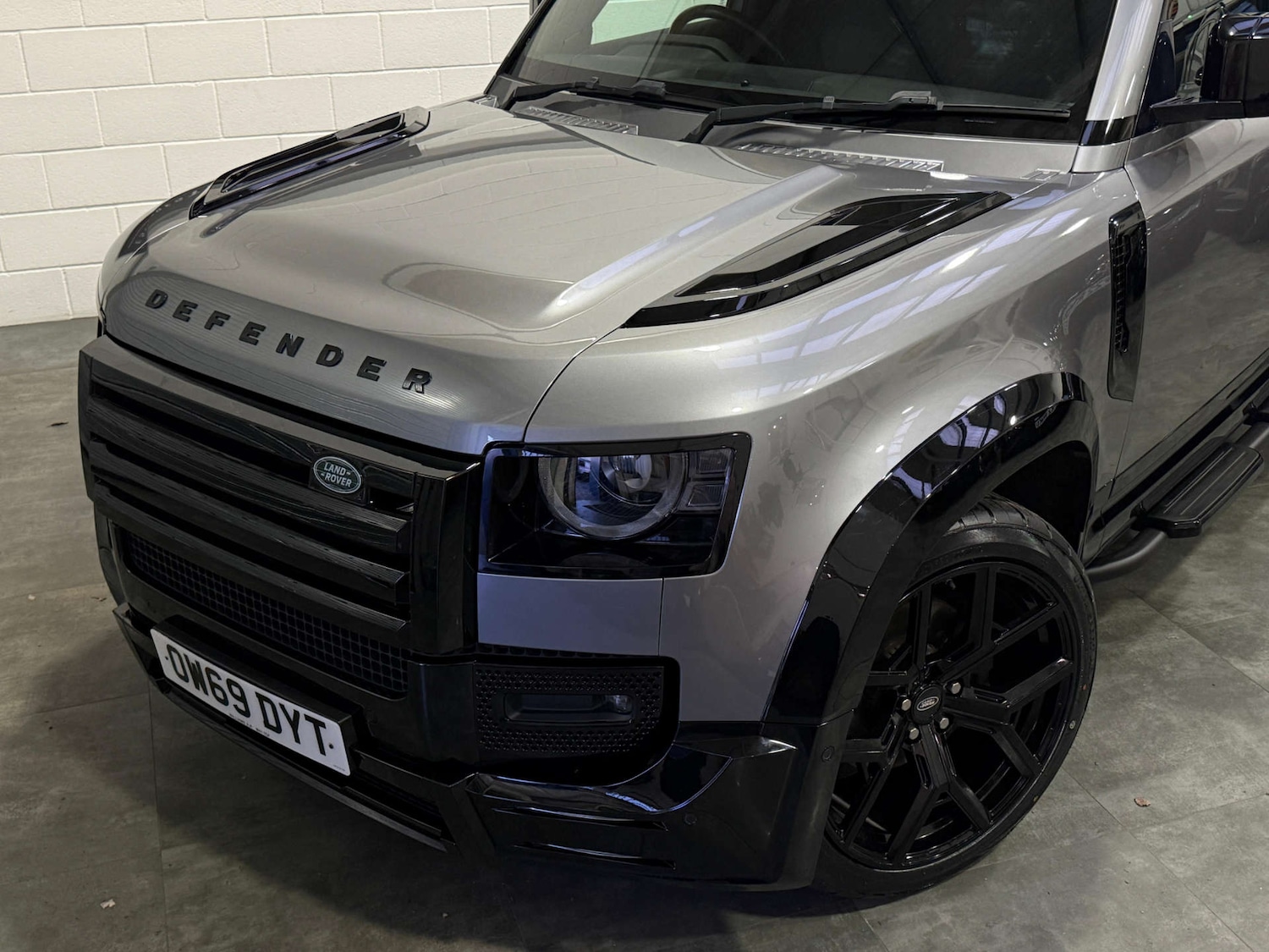 Used Land Rover Defender 2020 for sale - 78062323: Photo 11