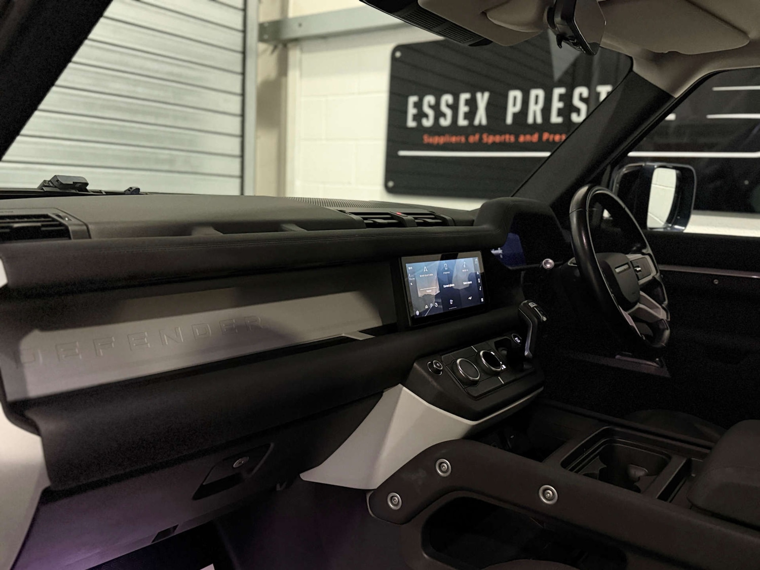 Used Land Rover Defender 2020 for sale - 78062323: Photo 16