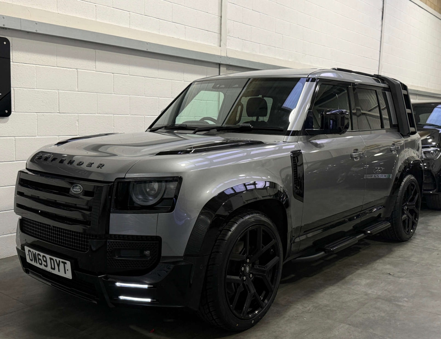 Used Land Rover Defender 2020 for sale - 78062323: Photo 3