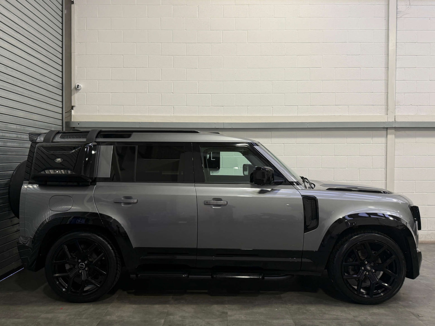 Used Land Rover Defender 2020 for sale - 78062323: Photo 5