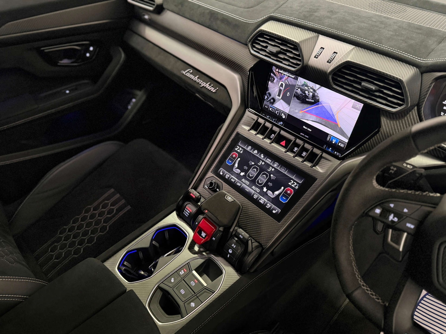 Used Lamborghini Urus 2024 for sale - 78125388: Photo 26