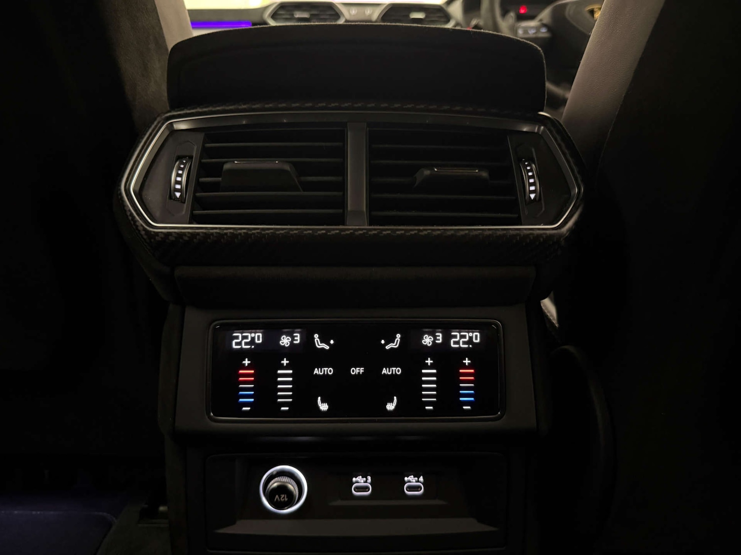 Used Lamborghini Urus 2024 for sale - 78125388: Photo 40