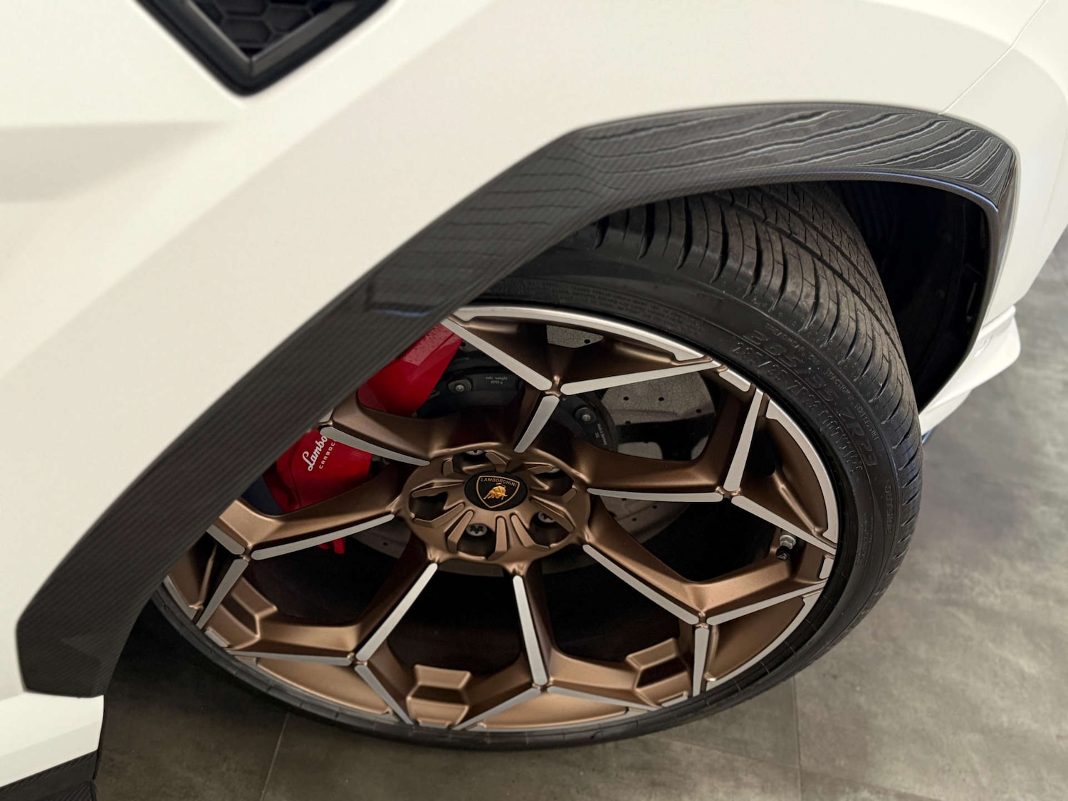 Used Lamborghini Urus 2024 for sale - 78125388: Photo 46