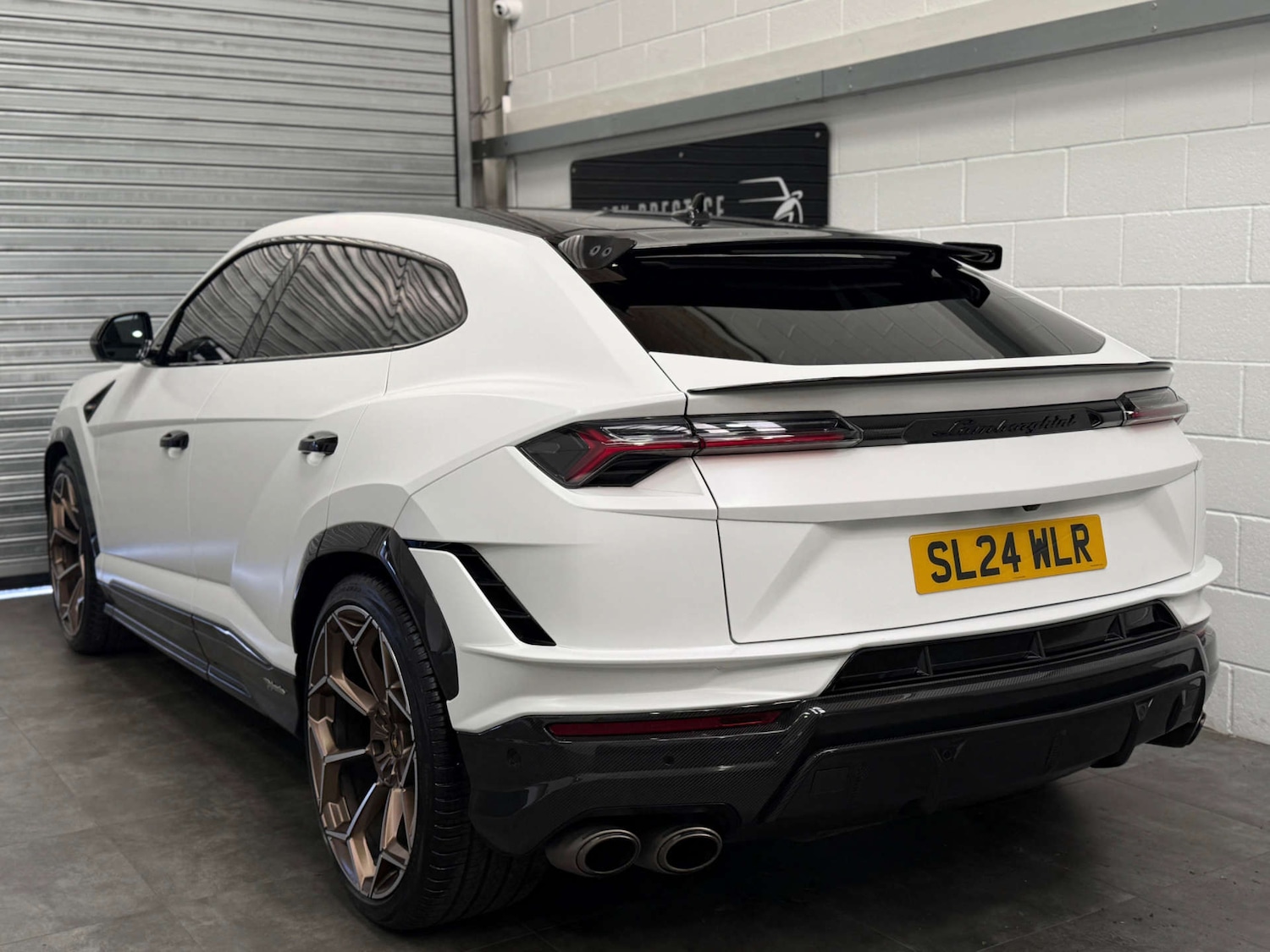 Used Lamborghini Urus 2024 for sale - 78125388: Photo 8