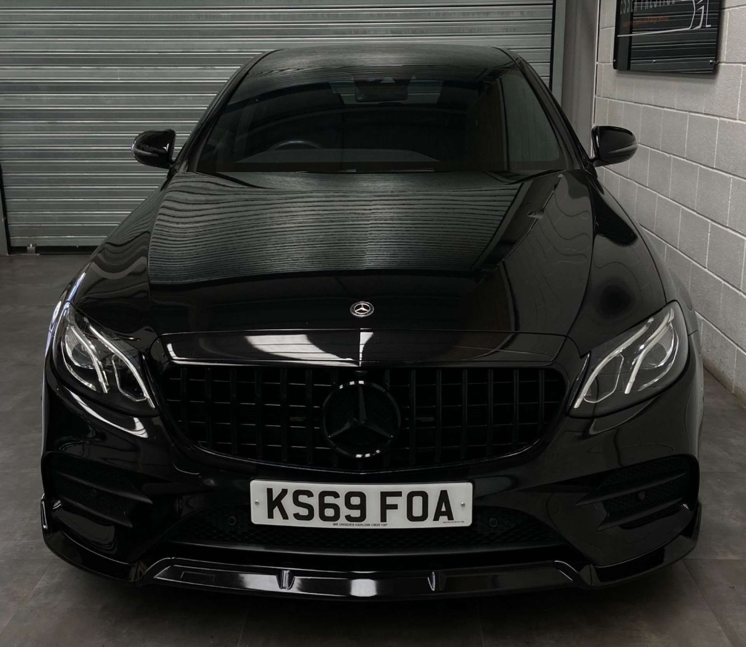 Used Mercedes-Benz E Class 2019 for sale - 76863468: Photo 2