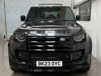 Used Land Rover Defender 2023 for sale - 79168245: Photo