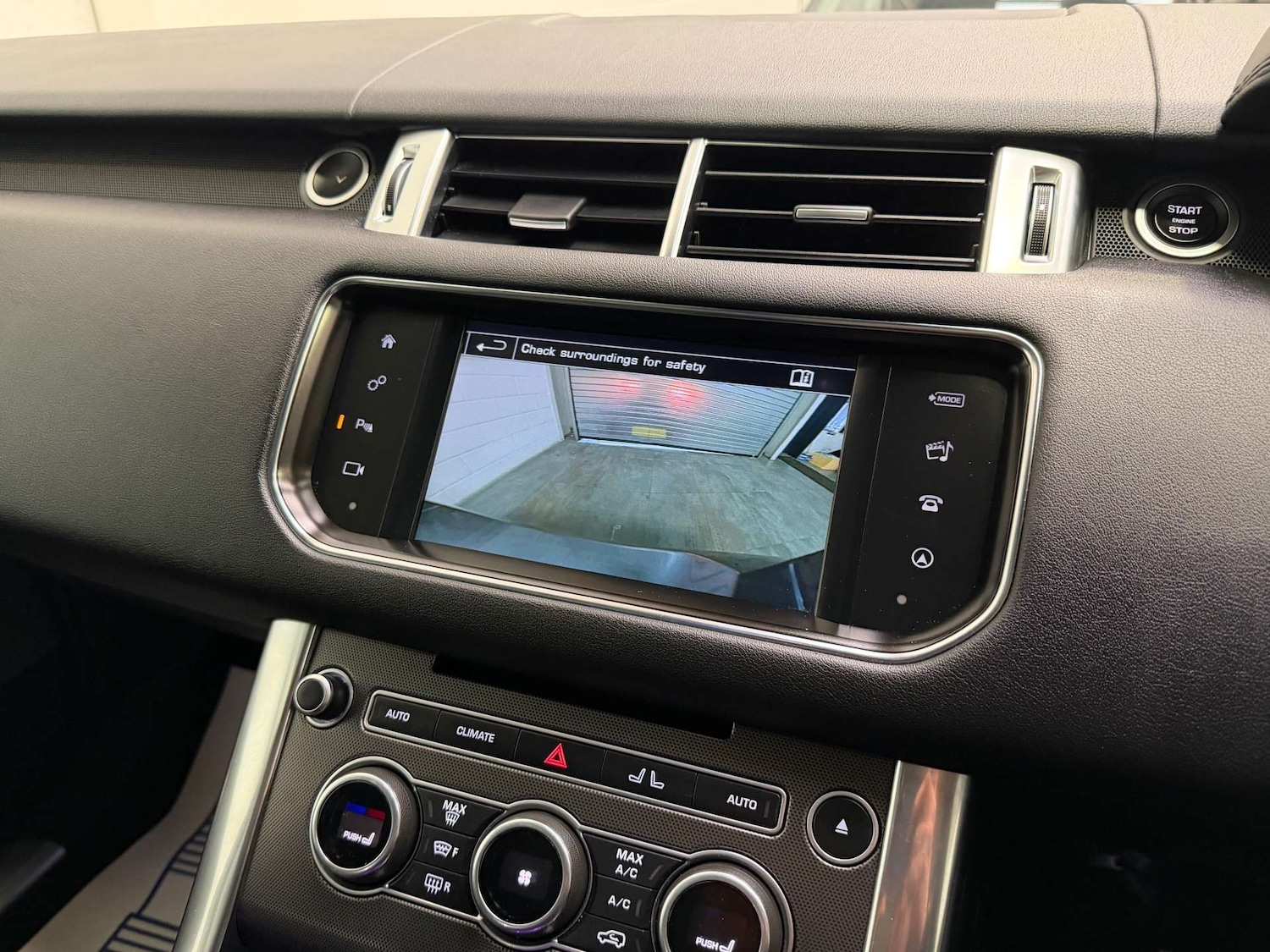 Used Land Rover Range Rover Sport 2016 for sale - 76836475: Photo 14