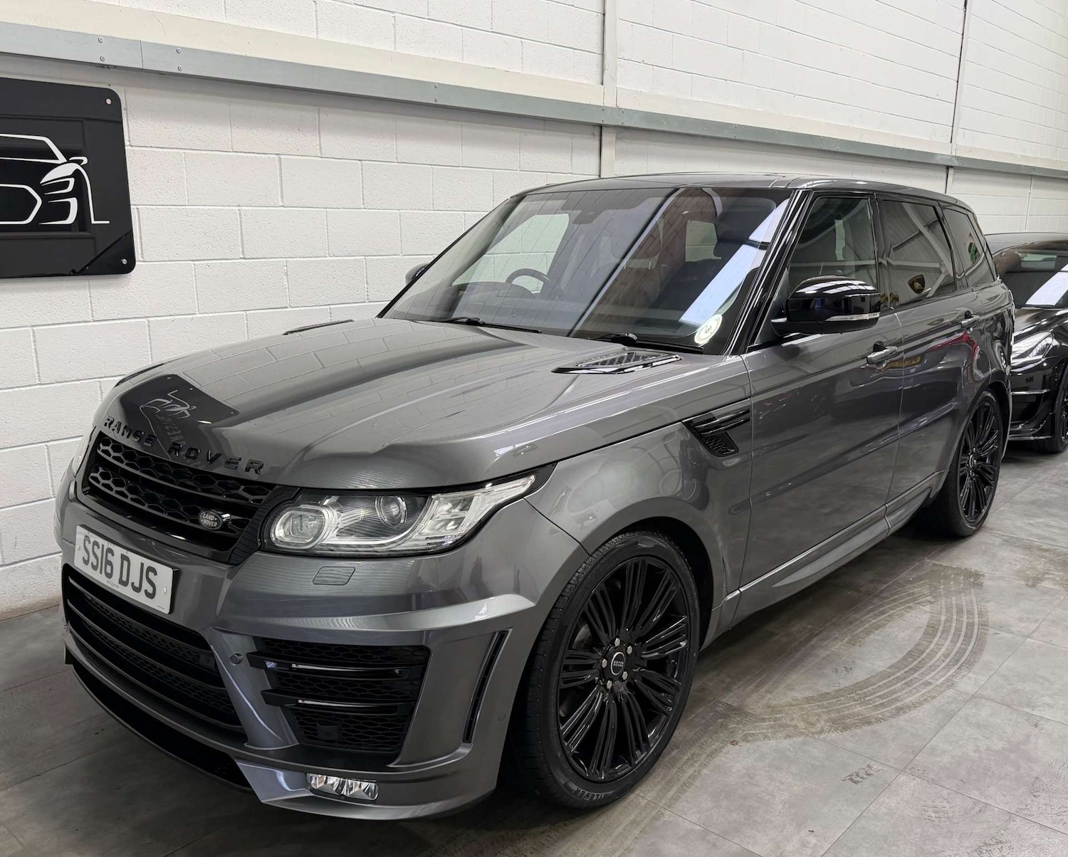 Used Land Rover Range Rover Sport 2016 for sale - 76836475: Photo 3