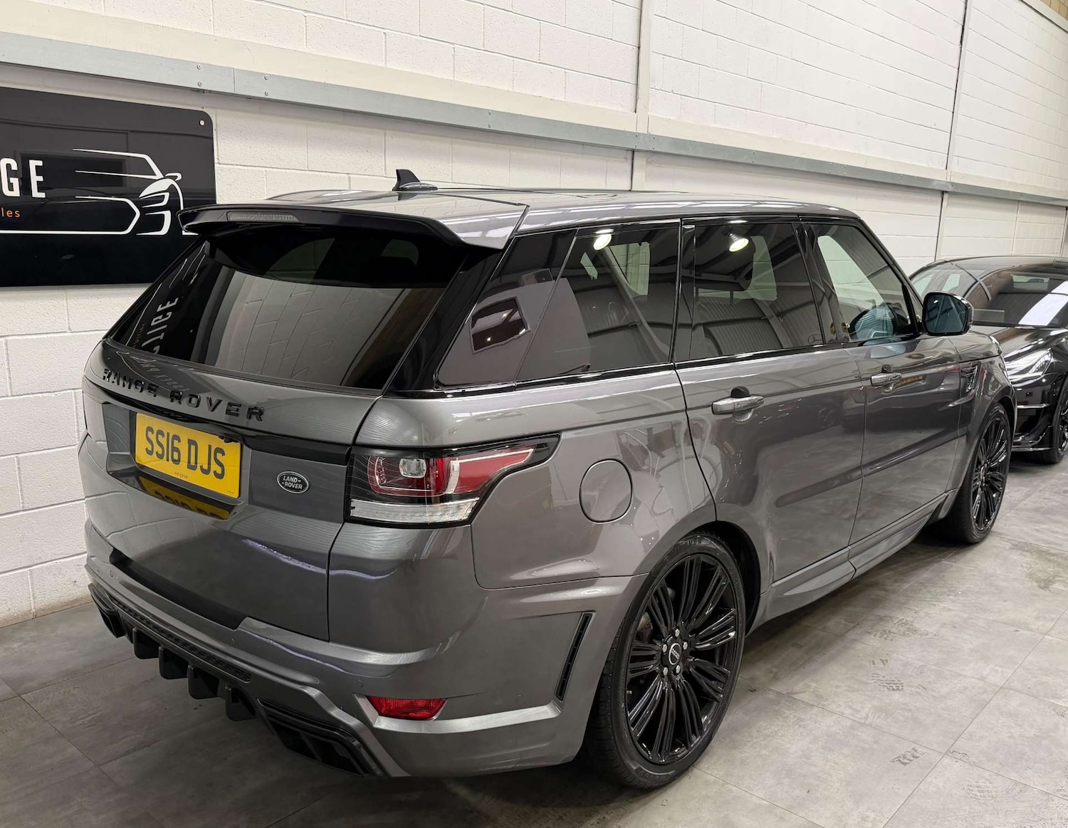 Used Land Rover Range Rover Sport 2016 for sale - 76836475: Photo 8